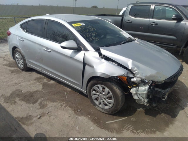 2017 5NPD74LF4HH185320 main image