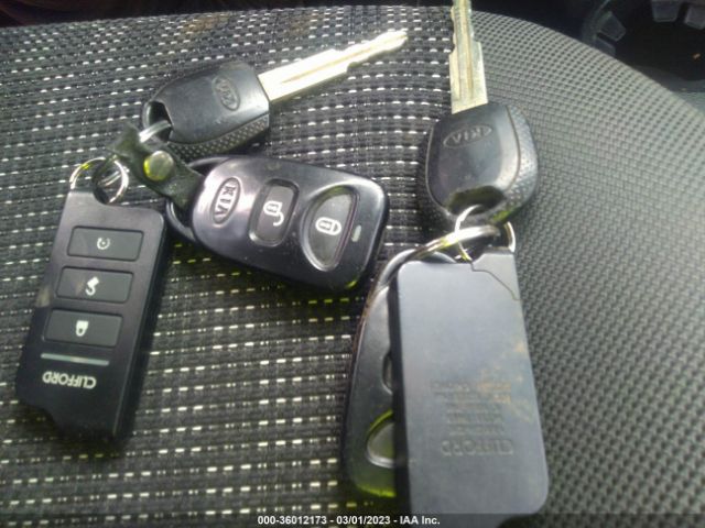 KNDJE723467238312 KIA Sportage Lx/ex