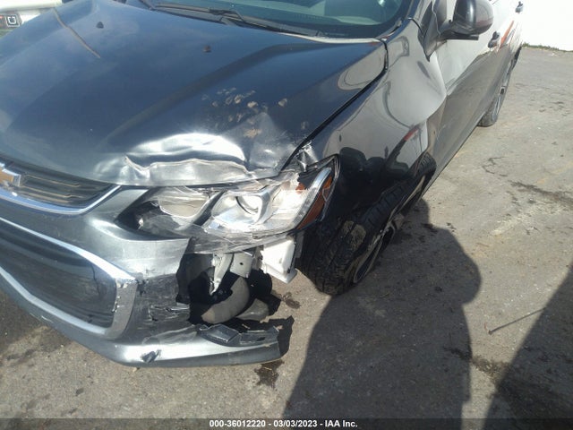 Chevrolet Sonic Premier 2017 1G1JF5SB1H4130803 Image 6