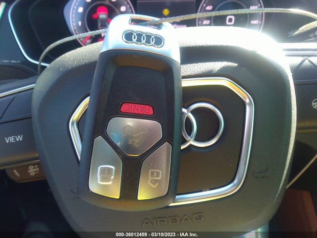 WA1BAAFY8M2082704 Audi Q5 Premium Plus