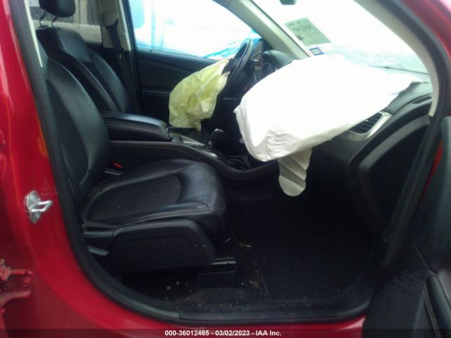 3C4PDCGG1JT219030 Dodge Journey Crossroad