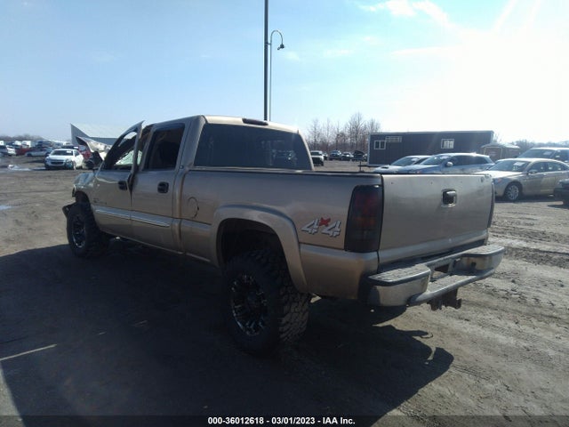 2005 GMC SIERRA 2500HD VIN: 1GTHK232X5F923208