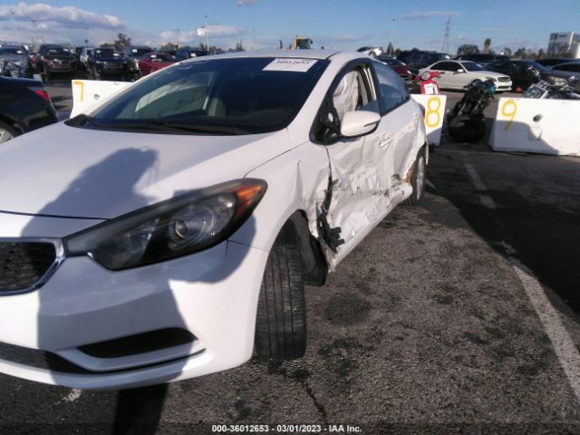 KNAFX4A61E5195730 KIA FORTE LX