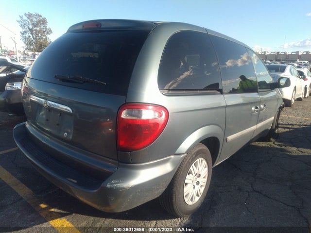 2006 CHRYSLER TOWN & COUNTRY SWB VIN: 1A4GP45RX6B712998