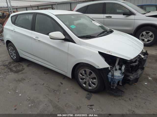 Hyundai ACCENT SE 2016 KMHCT5AE0GU288919 zdjęcie główne
