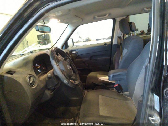 1C4NJPBB0GD804053 Jeep Patriot Sport