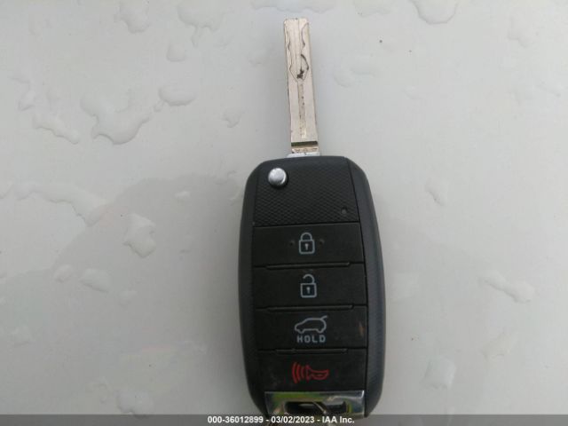 KNDJN2A29G7252042 KIA Soul Base