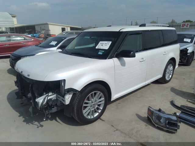 Ford FLEX SEL 2014 2FMGK5C87EBD40772 Image 2