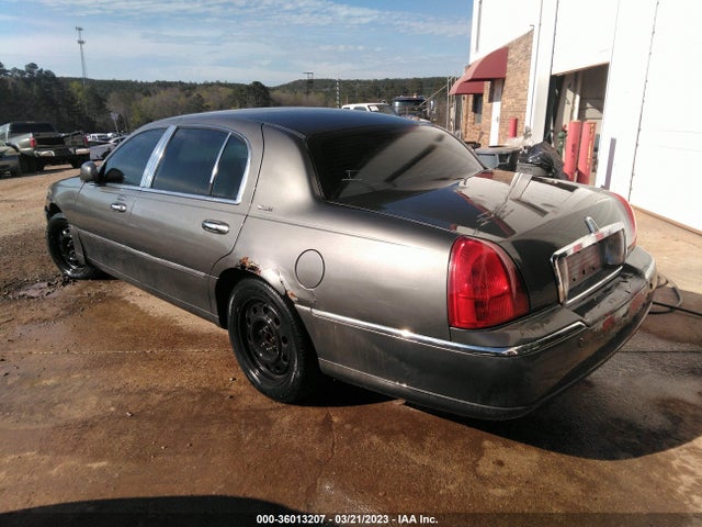 Lincoln Town Car Ultimate L 2004 1LNHM85W64Y638873 Image 4