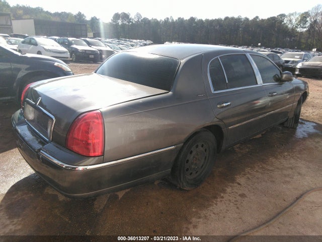Lincoln Town Car Ultimate L 2004 1LNHM85W64Y638873 Image 5
