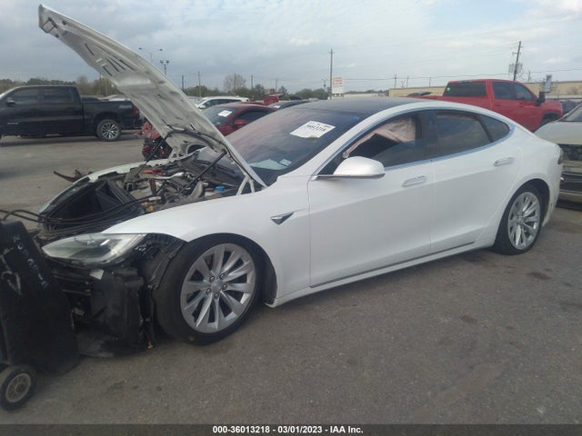 Tesla Model S 60/75 2017 5YJSA1E15HF221510 Image 2