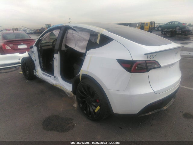 Tesla Model Y Performance 2022 7SAYGDEF8NF348885 Image 3