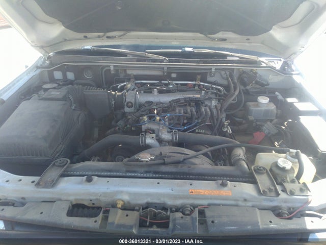 Mitsubishi Montero 2001 JA4MW51RX1J016934 Image 11