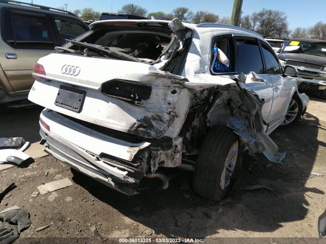 WA1LJAF74MD013959 Audi Q7 Premium Plus