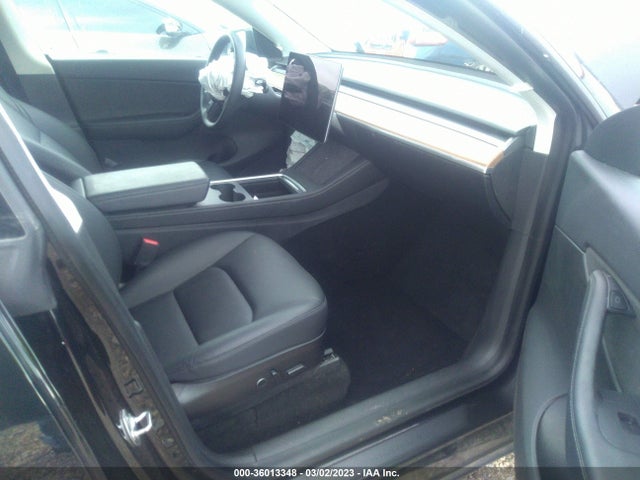 Tesla Model Y Long Range 2021 5YJYGDEE0MF142236 Image 5