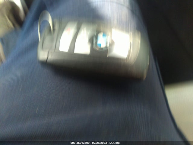 BMW 5 Series 535i 2013 WBAFR7C57DC818875 Image 3
