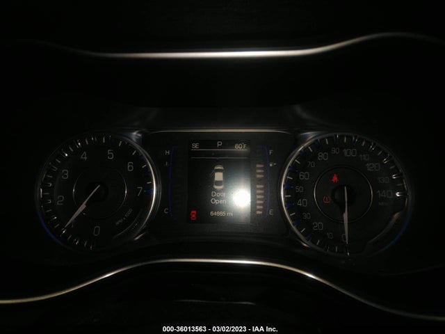 Chrysler 200 Limited 2015 1C3CCCAB2FN527186 Image 8