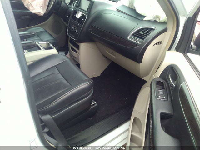 2C4RC1BG5ER363096 Chrysler Town & Country Touring