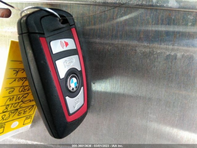 WBA8E1C55JA165620 BMW 3 Series 330e Iperformance