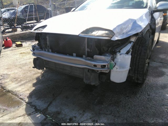 YV140MEM4F1261813 Volvo V60 T5 Drive-e Platinum