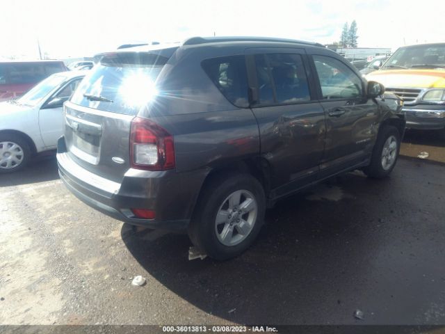 1C4NJCEA8GD743580 Jeep Compass Latitude