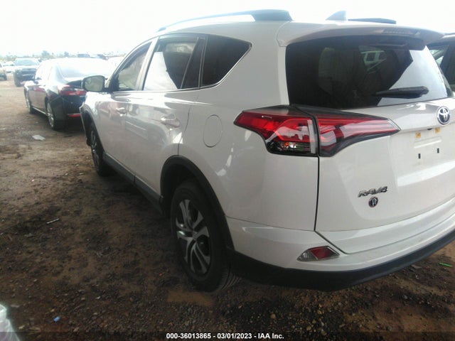 Toyota RAV4 LE 2017 JTMZFREV1HJ708679 Image 4