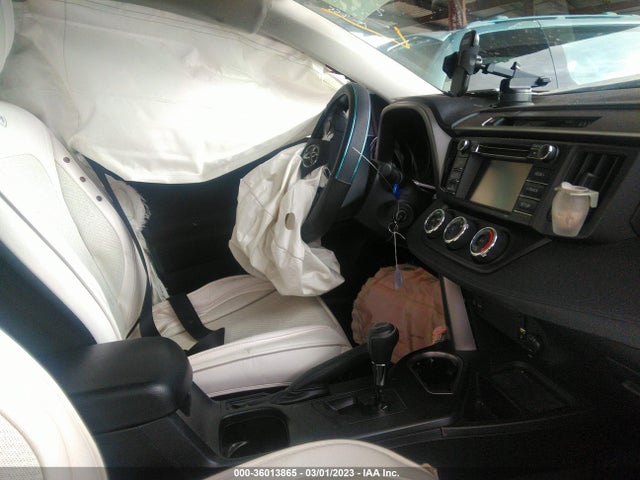 Toyota RAV4 LE 2017 JTMZFREV1HJ708679 Image 6