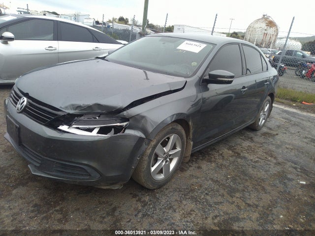 3VWLL7AJ2CM079335 Volkswagen Jetta Sedan Tdi