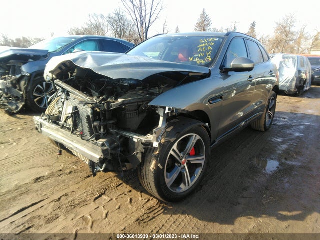 2019 JAGUAR F-PACE VIN: SADCM2FV1KA611818
