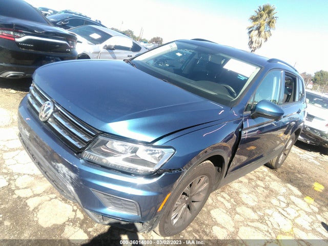 3VV1B7AX8KM043523 Volkswagen TIGUAN S