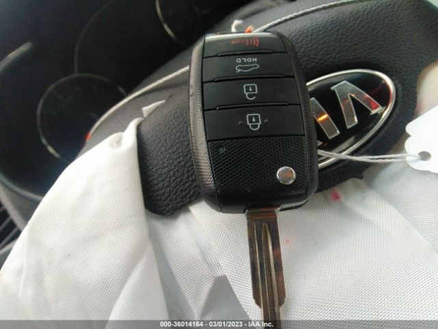 KNAFX4A82E5111433 KIA FORTE EX
