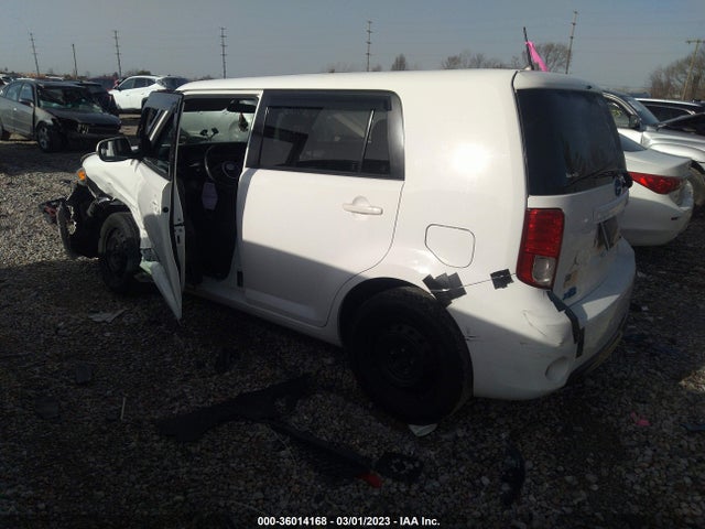 2013 SCION XB VIN: JTLZE4FEXDJ039864