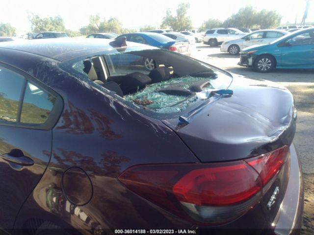 3KPFK4A73JE246153 KIA FORTE LX