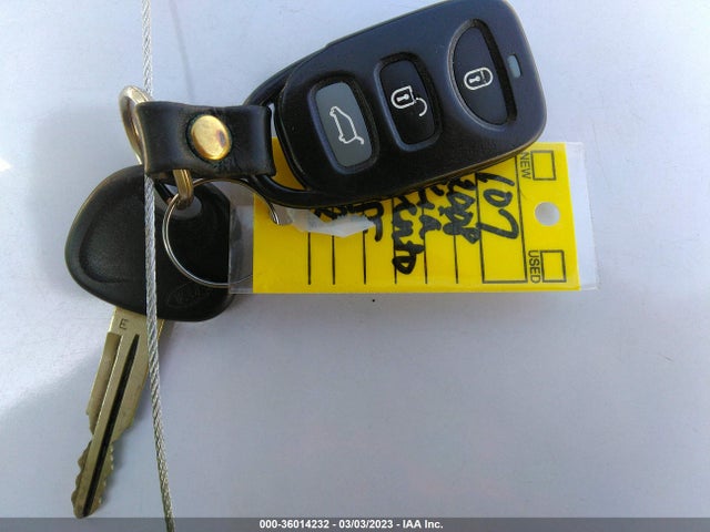 2008 KIA SORENTO EX VIN: KNDJD736285775755