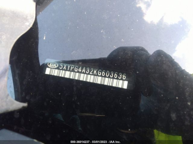 5XYPG4A32KG603636 KIA SORENTO L