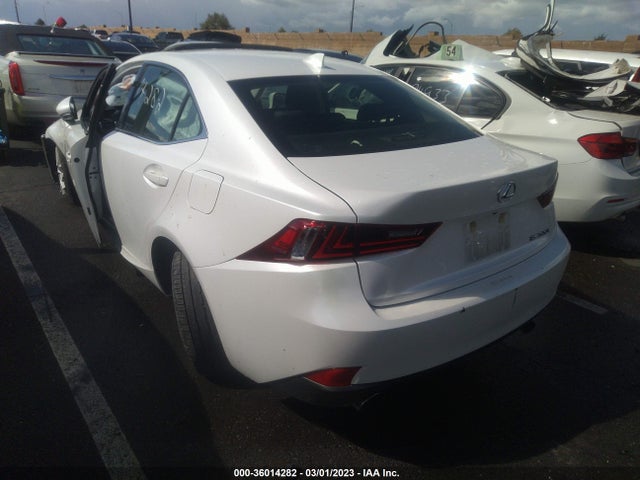 JTHBA1D27G5022516 Lexus IS 200T