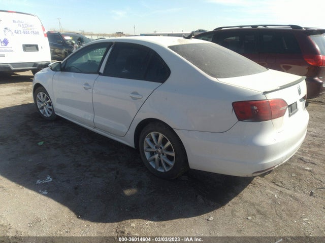2013 VOLKSWAGEN JETTA SEDAN SE W/CONVENIENCE/SUNROOF VIN: 3VWDX7AJXDM431510