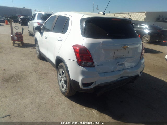 Chevrolet TRAX LS 2018 KL7CJKSB0JB724519 Image 4