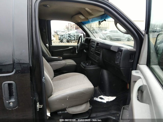 GMC SAVANA CARGO VAN 2010 1GTUGAD45A1112790 Image 6