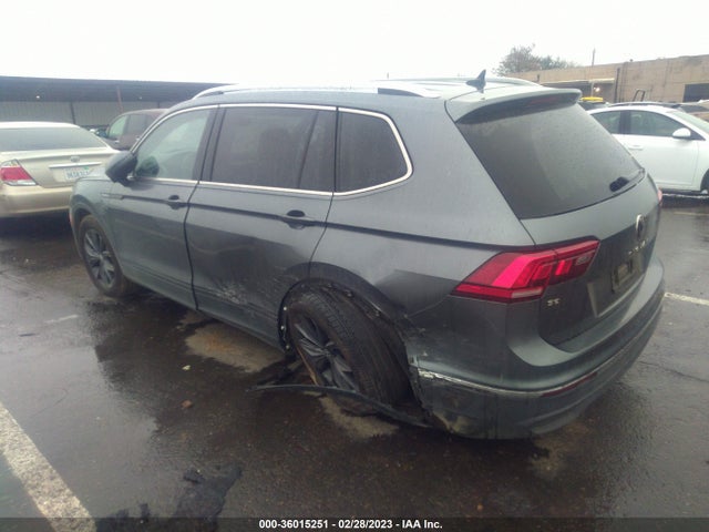 3VV2B7AX5NM112788 Volkswagen TIGUAN SE