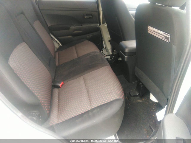 JA4AP3AU0JU007568 Mitsubishi Outlander Sport 2.0