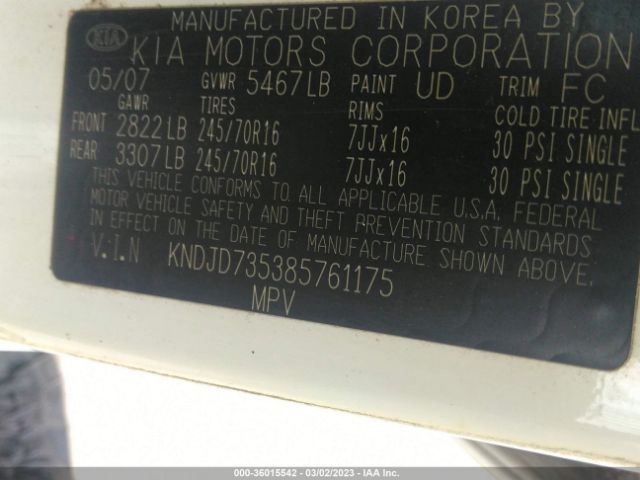 KNDJD735385761175 KIA SORENTO LX