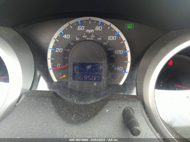 2011 HONDA FIT SPORT VIN: JHMGE8H54BC008097