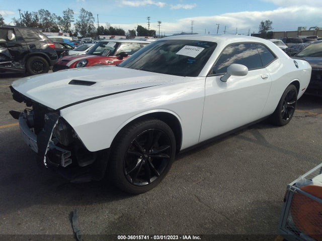 Dodge Challenger Sxt Plus 2018 2C3CDZAGXJH131777 Image 2