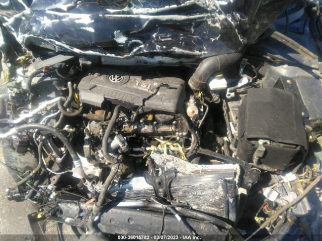 Volkswagen Golf R 2017 WVWWF7AU2HW134021 Image 10