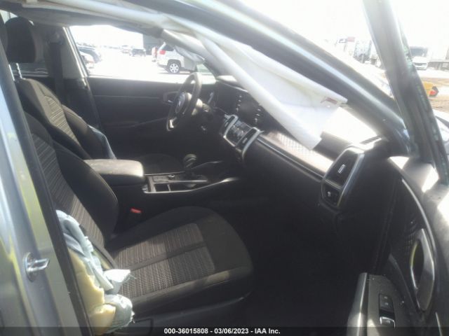 5XYRGDLC8MG035465 KIA SORENTO LX