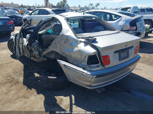 1999 BMW 3 SERIES 323I VIN: WBAAM3336XCA83328
