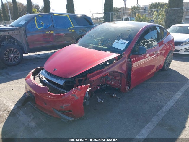 Tesla Model Y Performance 2021 5YJYGDEF6MF244603 Image 2