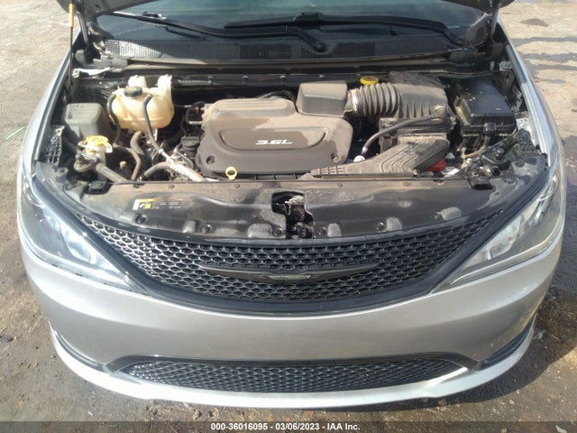 2018 Chrysler Pacifica Touring Plus მანქანა იყიდება აუქციონზე, vin: 2C4RC1FG7JR357806, აუქციონის ნომერი: 36016095