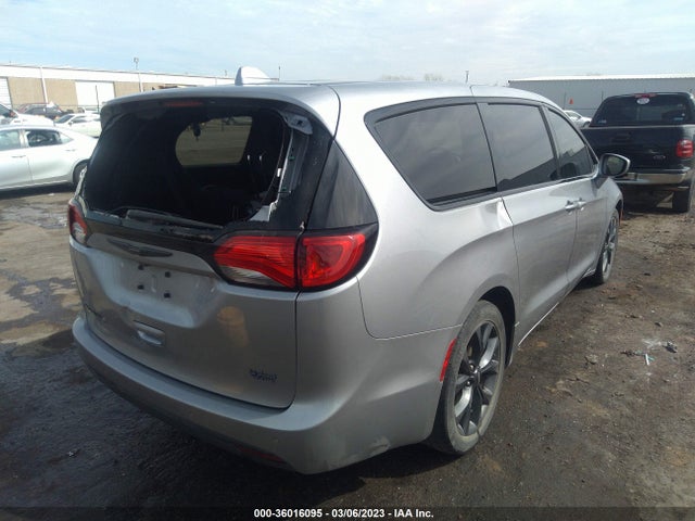2018 Chrysler Pacifica Touring Plus მანქანა იყიდება აუქციონზე, vin: 2C4RC1FG7JR357806, აუქციონის ნომერი: 36016095